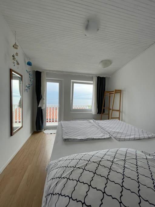 Sunrise Seaview Apartment Fiesa Piran Zewnętrze zdjęcie